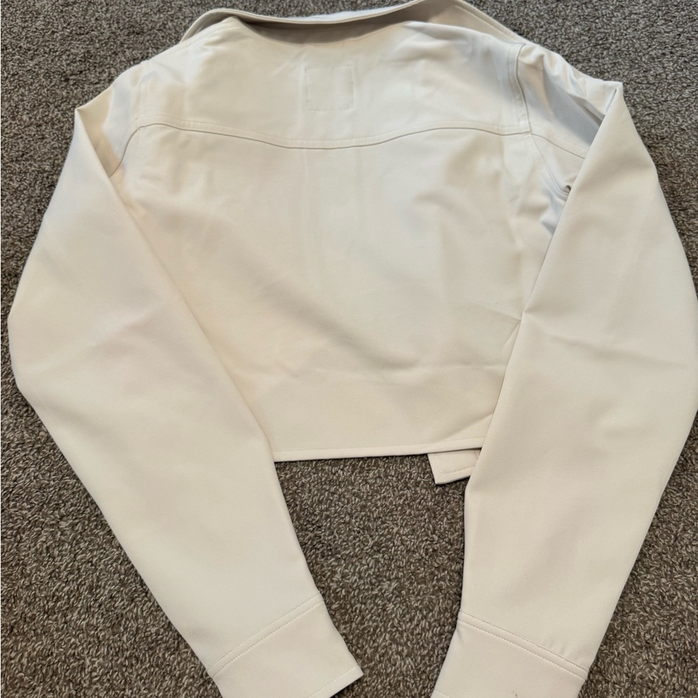 Buffbunny snap crop jacket XS - Picture 2 of 6